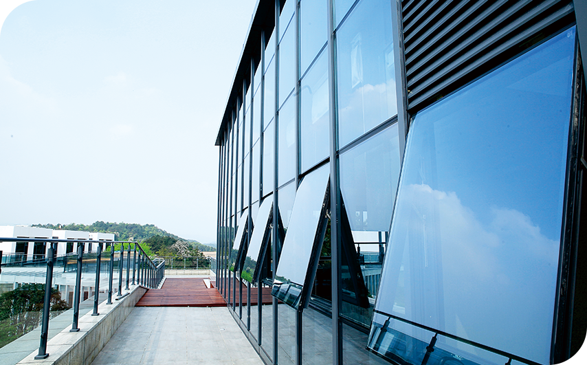 Zhejiang Ruiguan Porte et Fenêtre Co., Ltd.