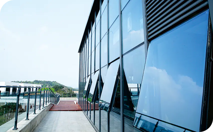 Zhejiang Ruiguan Porte et Fenêtre Co., Ltd.